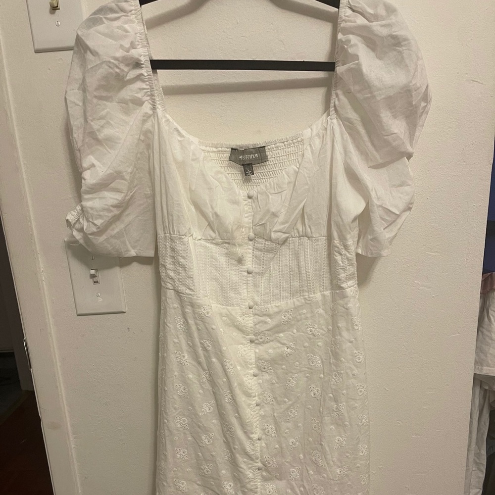 Puffy sleeve mini dress